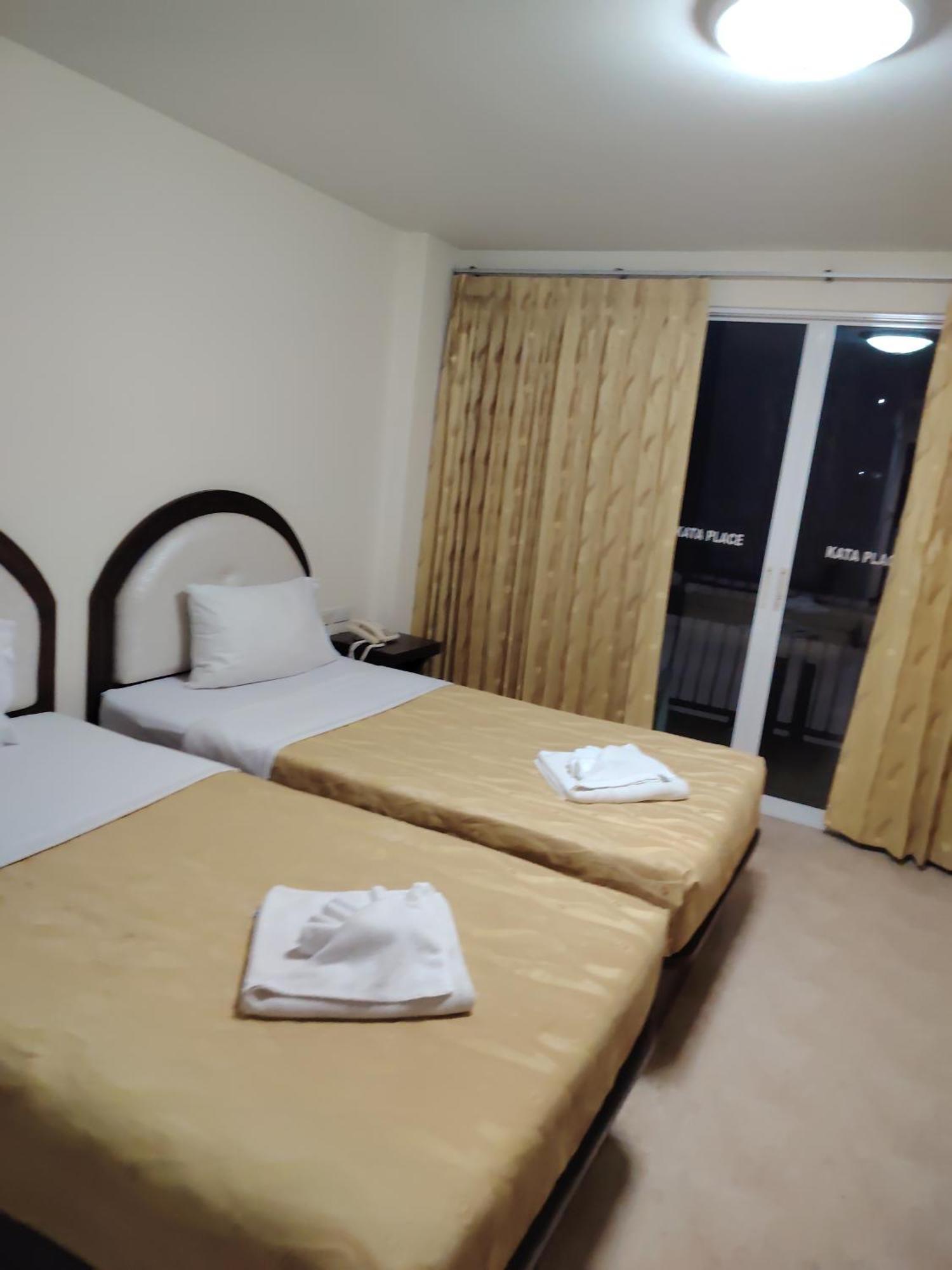 Aram Hotel Kata Beach  Eksteriør billede