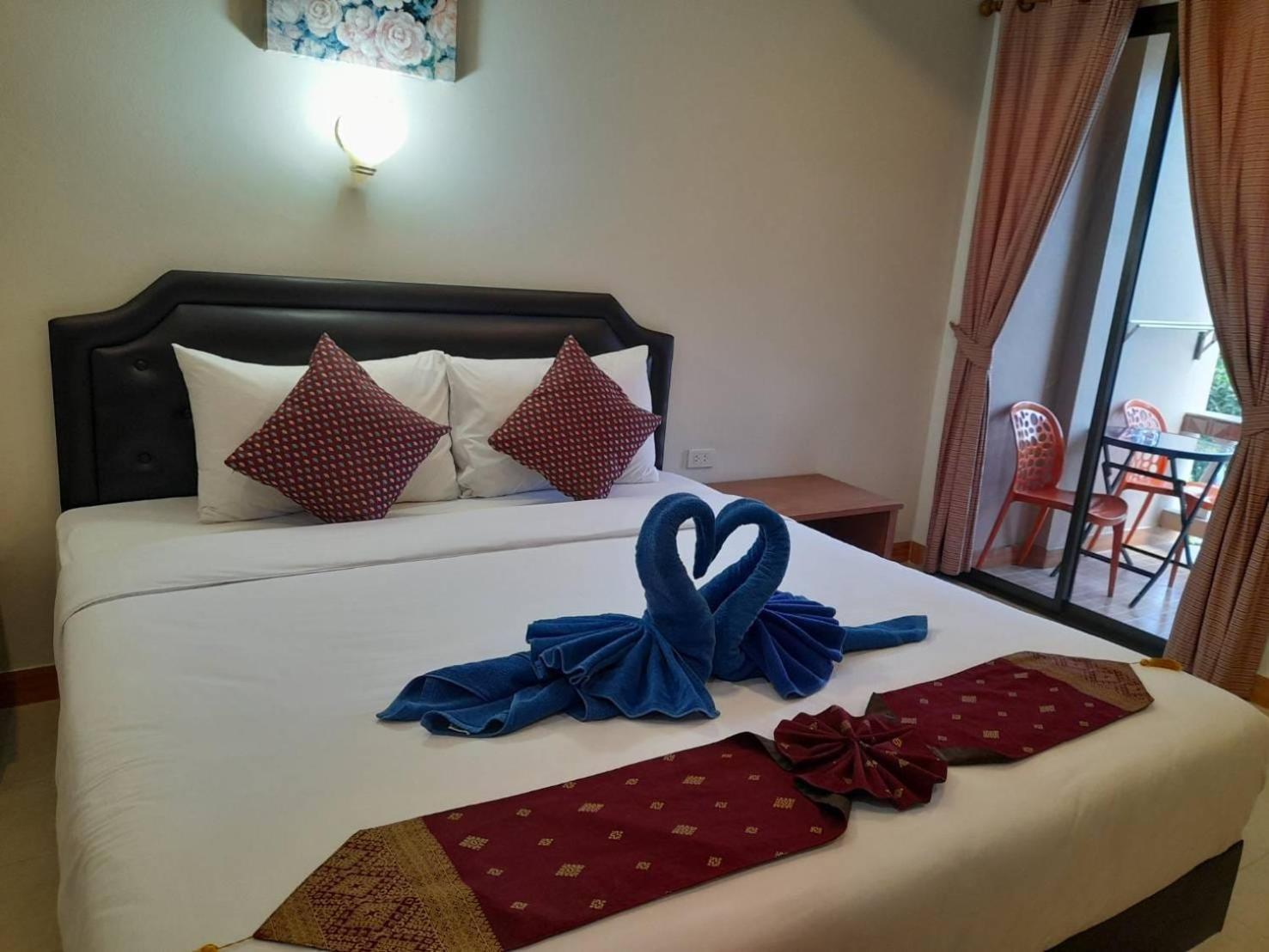 Aram Hotel Kata Beach  Eksteriør billede