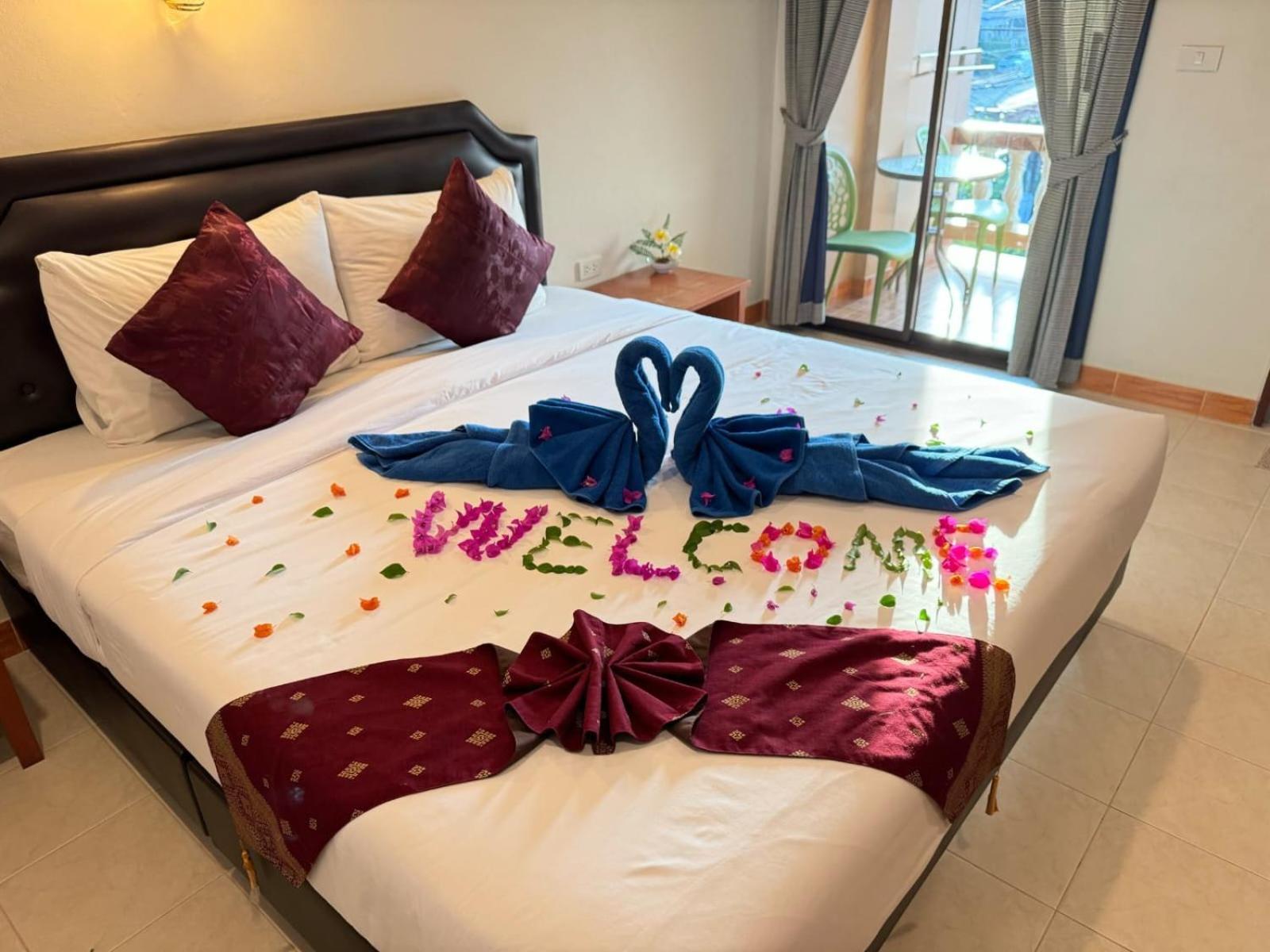 Aram Hotel Kata Beach  Eksteriør billede